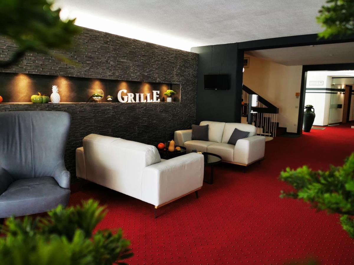 Hotel Grille Erlangen Bagian luar foto