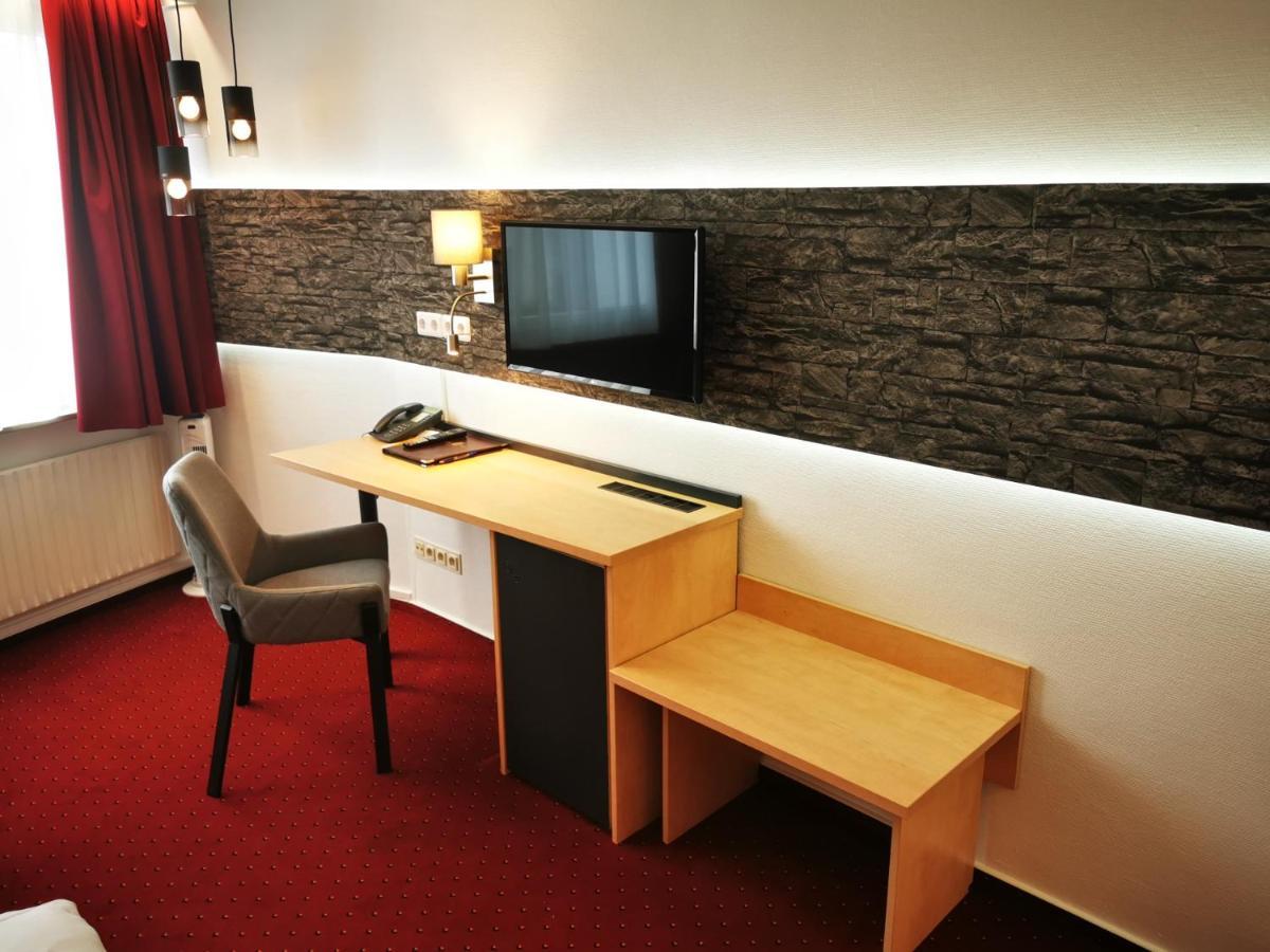 Hotel Grille Erlangen Bagian luar foto