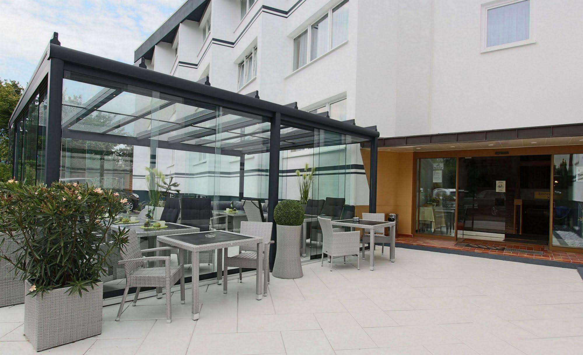 Hotel Grille Erlangen Bagian luar foto